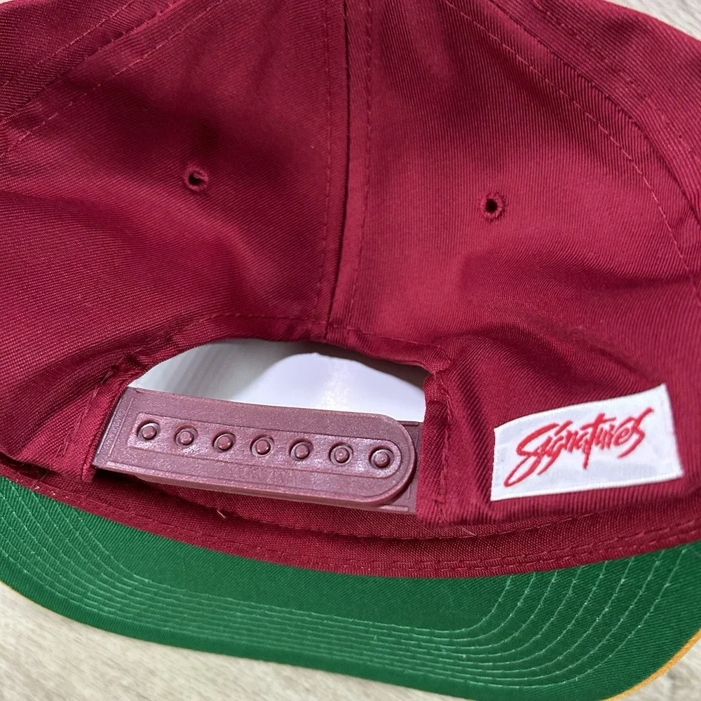 VTG USC Trojans Snapback Hat College NCAA Youngan Signatures Red‎ Yellow Cap